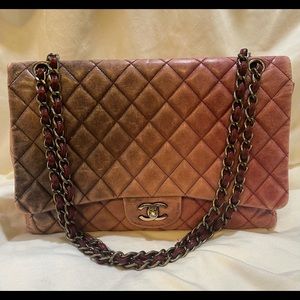 💯Authentic Chanel Maxi Single Classic Flap